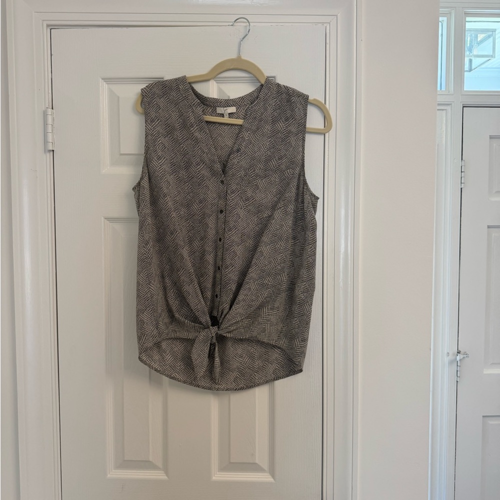 Joie Black and White Patterned Sleeveless Blouse